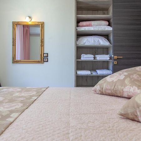 Naiades Villas Лигия Екстериор снимка